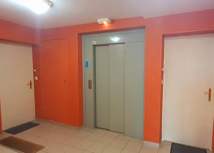 The Tribe- Superbe Duplex Standing 8 Places